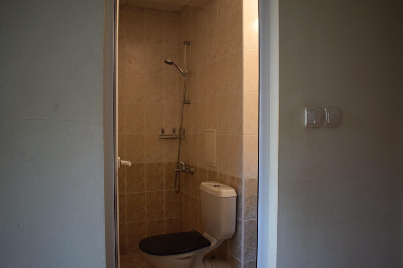 Hotel Jeravna Bankya Luaran gambar