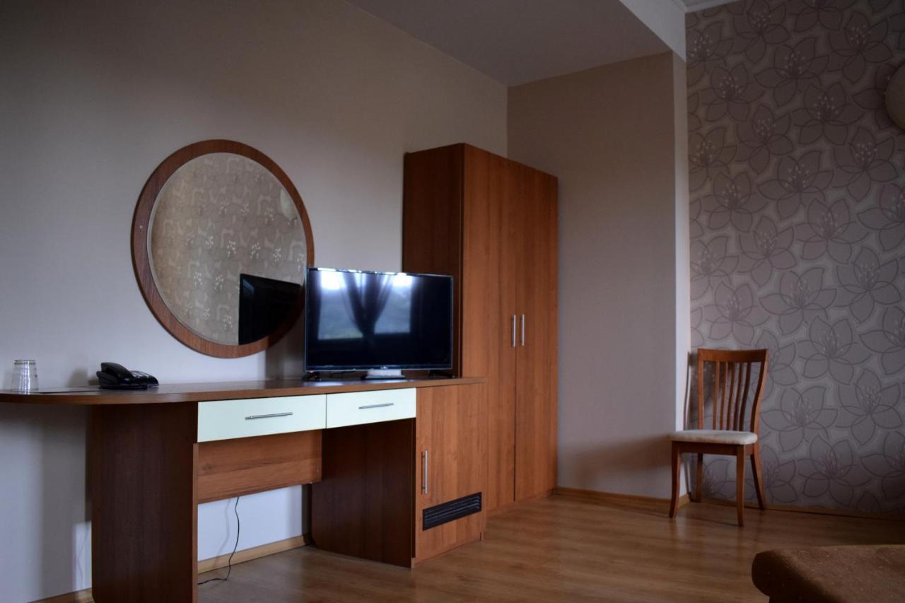 Hotel Jeravna Bankya Luaran gambar