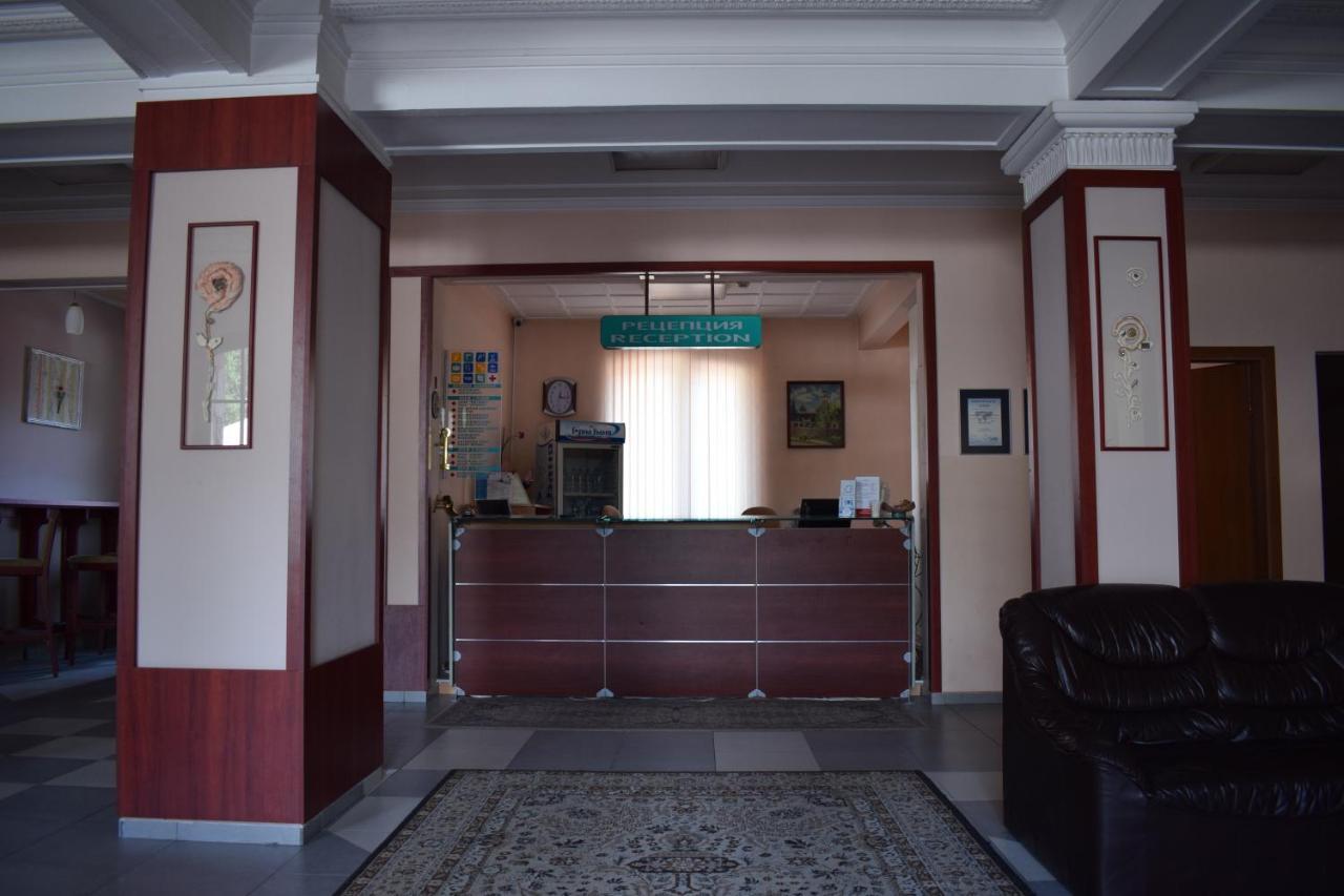 Hotel Jeravna Bankya Luaran gambar
