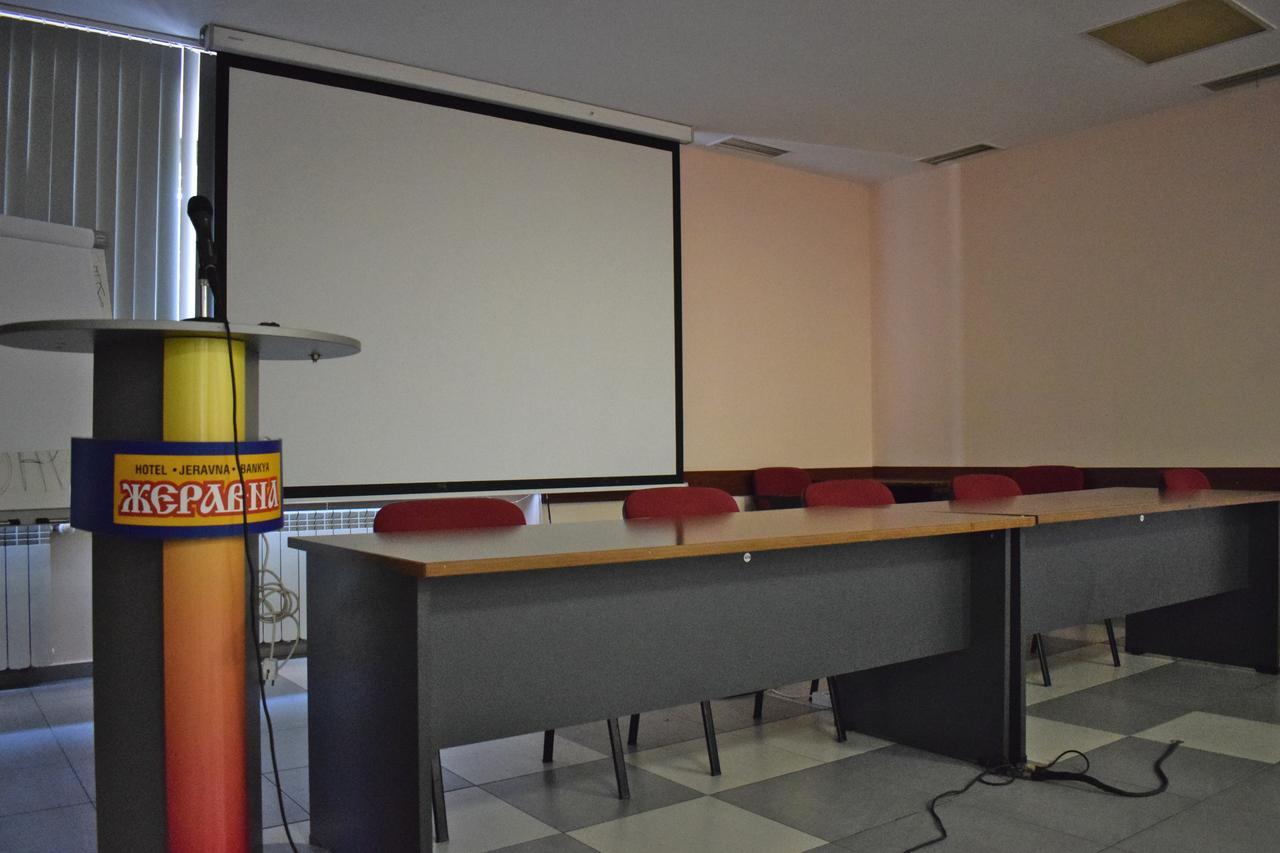 Hotel Jeravna Bankya Luaran gambar
